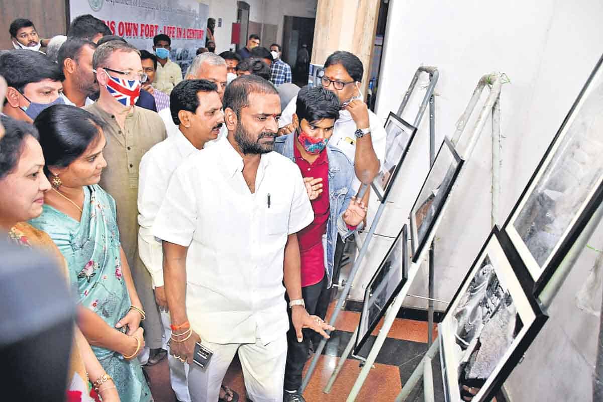 పర్యాటక వీడియోల విడుదల