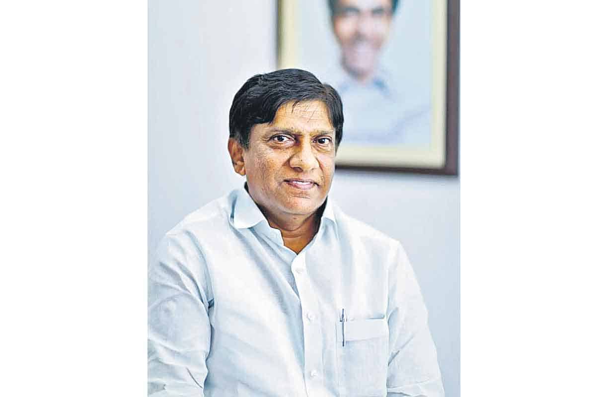 ఈసీని నిర్వీర్యం చేస్తున్న మోదీ