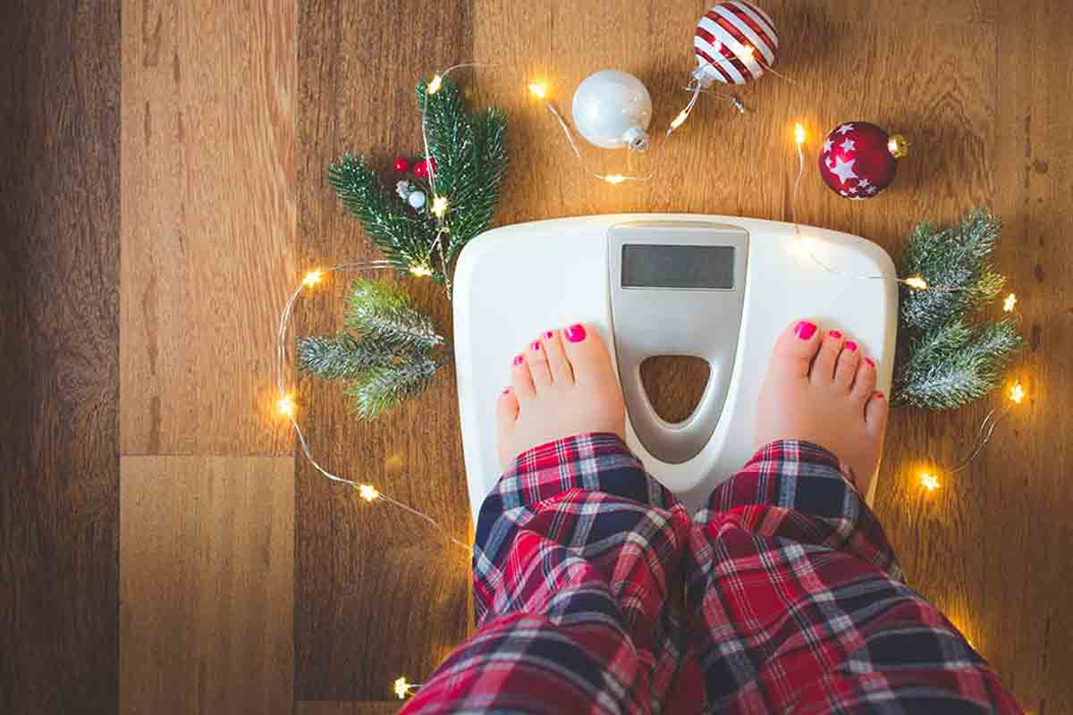 Weight Loss | చ‌లికాలంలో బ‌రువు పెరిగిపోతున్నారా? ఈ టిప్స్ పాటించండి