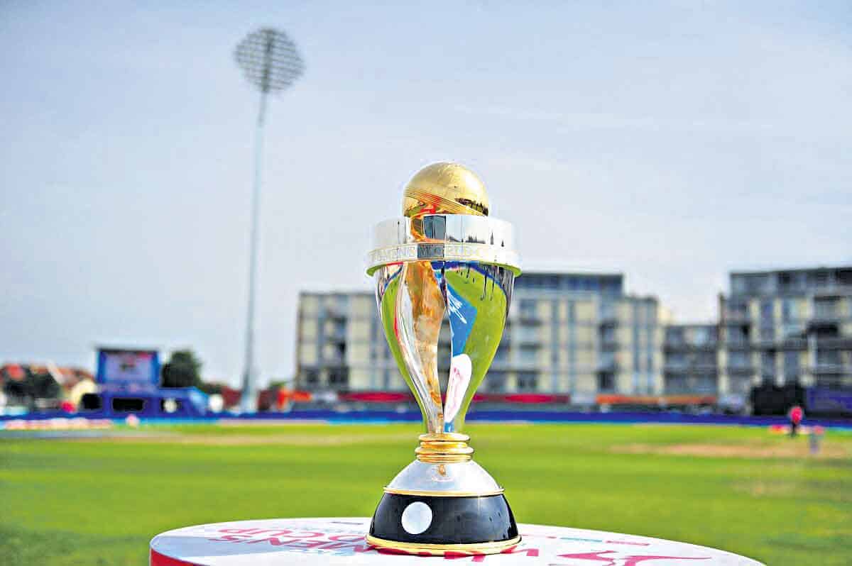 పాకిస్థాన్‌తో భారత్‌ తొలిపోరు