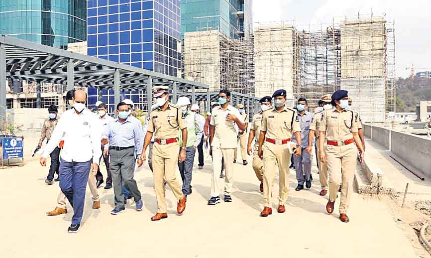 మూడో కన్ను.. కమాండ్‌ కంట్రోల్‌