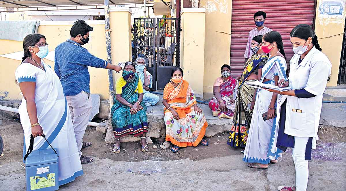 ఇంటింటా ఆరోగ్యబాట