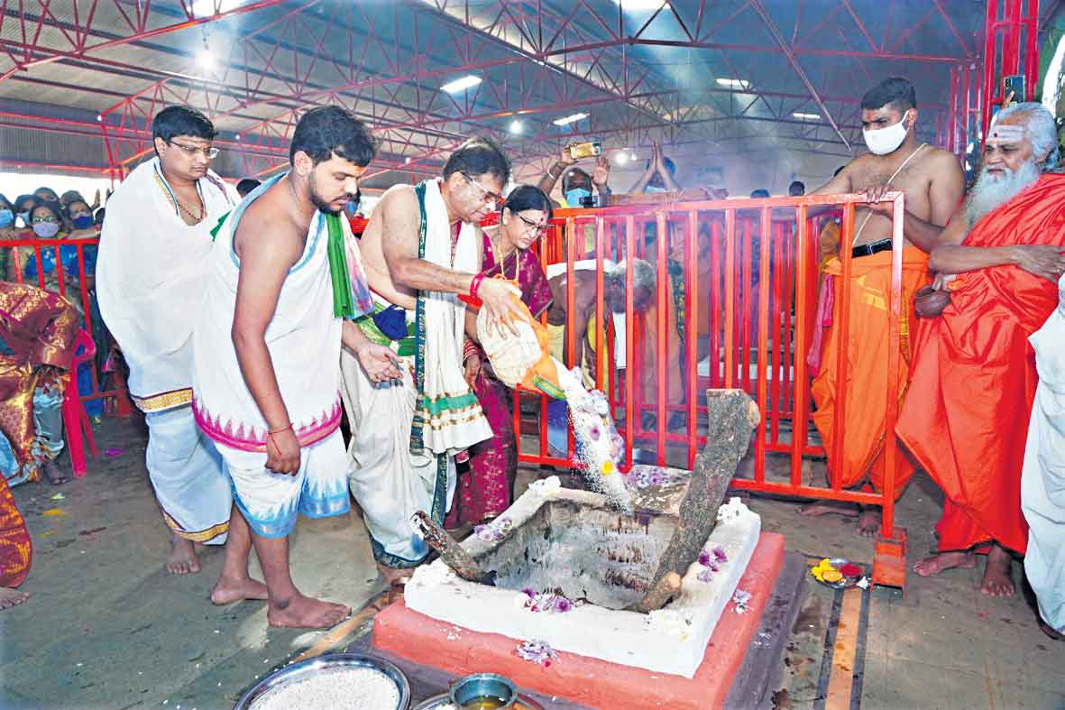 విఘ్నరాజా.. దీవించుమమ్ము..