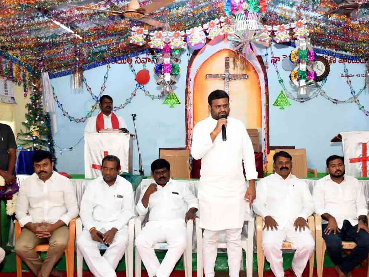 Vikarabad : ప్రతి ఒక్కరి సంక్షేమమే సీఎం కేసీఆర్‌ లక్ష్యం..