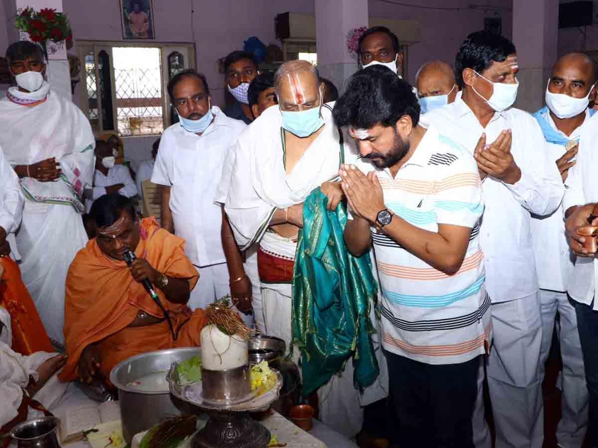 vikarabad : దైవభక్తి ముక్తిమార్గం.. ఎమ్మెల్యే ఆనంద్‌