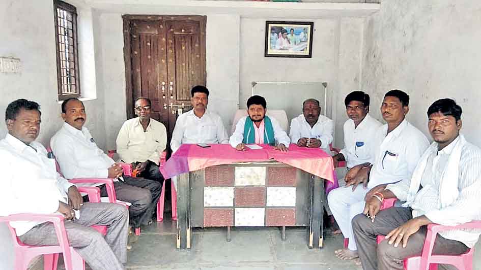 రైతులను ఆగం చేస్తున్న బీజేపీ ప్రభుత్వం