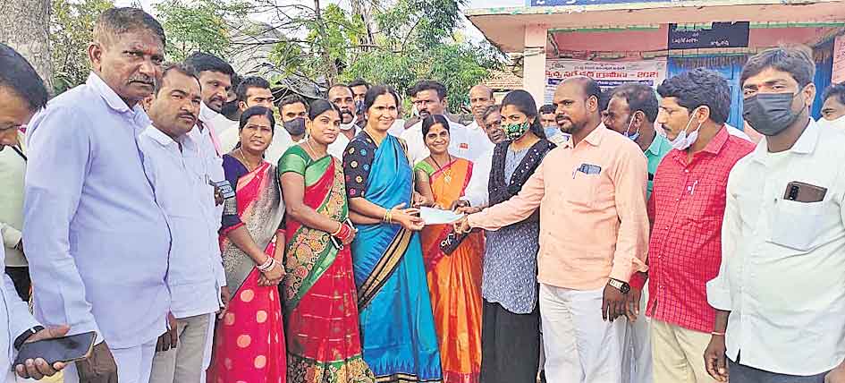 పేదల అభివృద్ధే ప్రభుత్వ లక్ష్యం