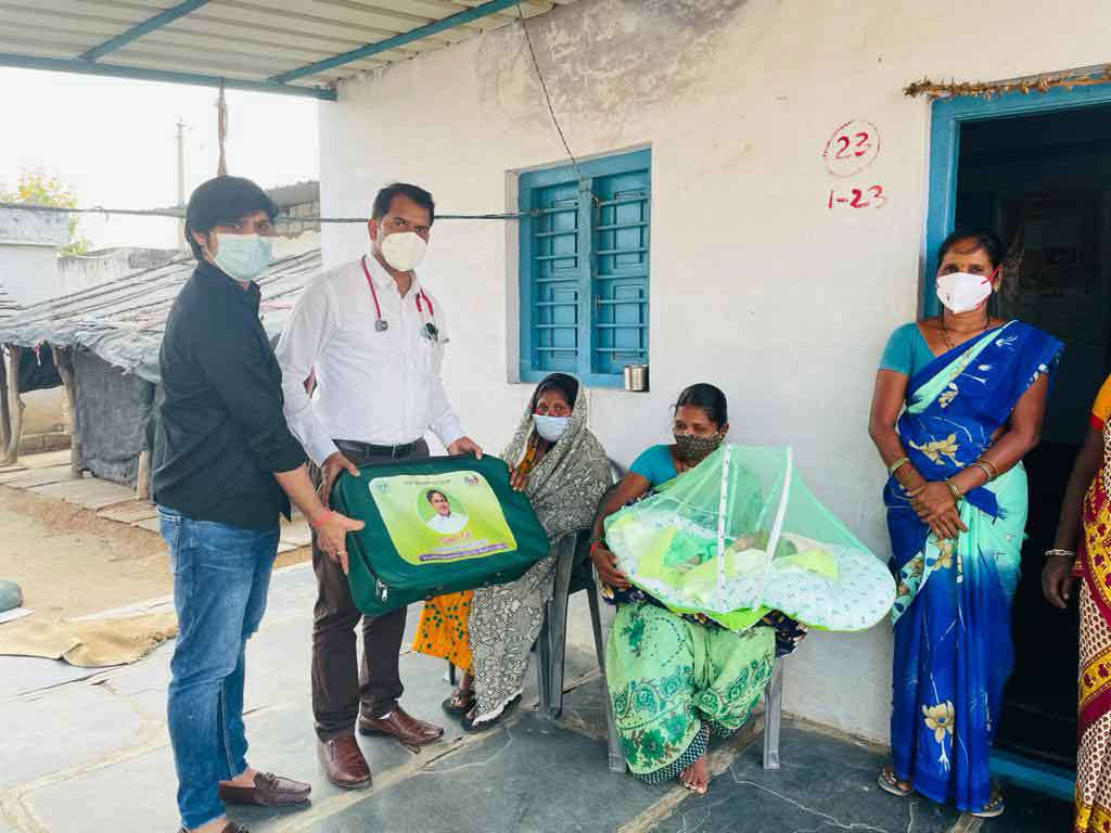 లాలమ్మతో మాట్లాడిన గవర్నర్‌