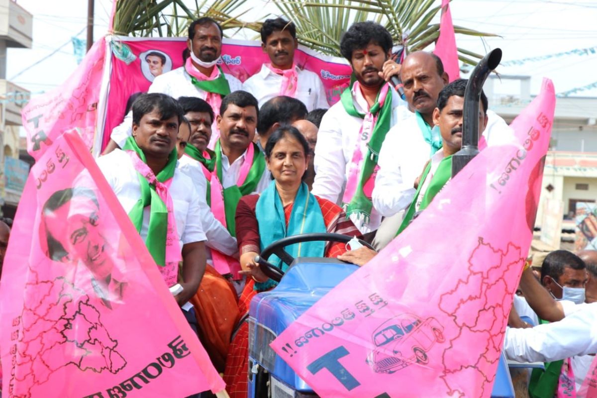 Rythu bandhu celebrations | రైతులను రాజులను చేయడమే సీఎం కేసీఆర్‌ లక్ష్యం : మంత్రి సబితా ఇంద్రారెడ్డి