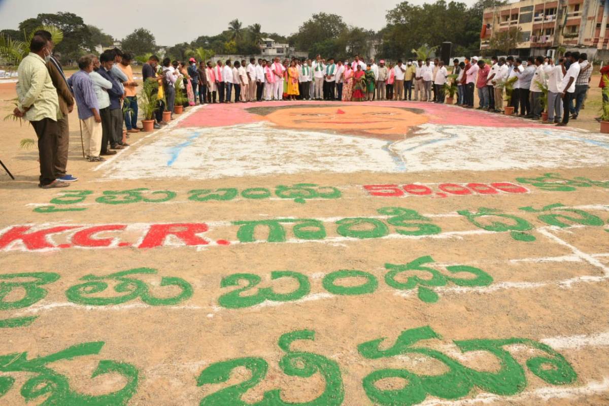 Rythu bandhu celebrations | వ్యవసాయాన్ని పండుగ చేసిన జాతిపిత సీఎం కేసీఆర్‌ : ఎమ్మెల్సీ పల్లా రాజేశ్వర్‌రెడ్డి
