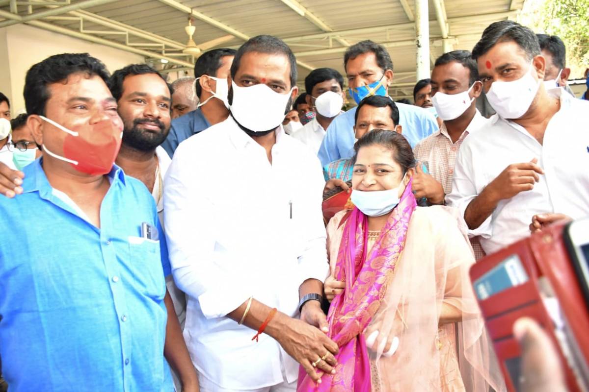 National youth award | సుధారాణిని స‌త్క‌రించిన‌ మంత్రి శ్రీనివాస్ గౌడ్‌