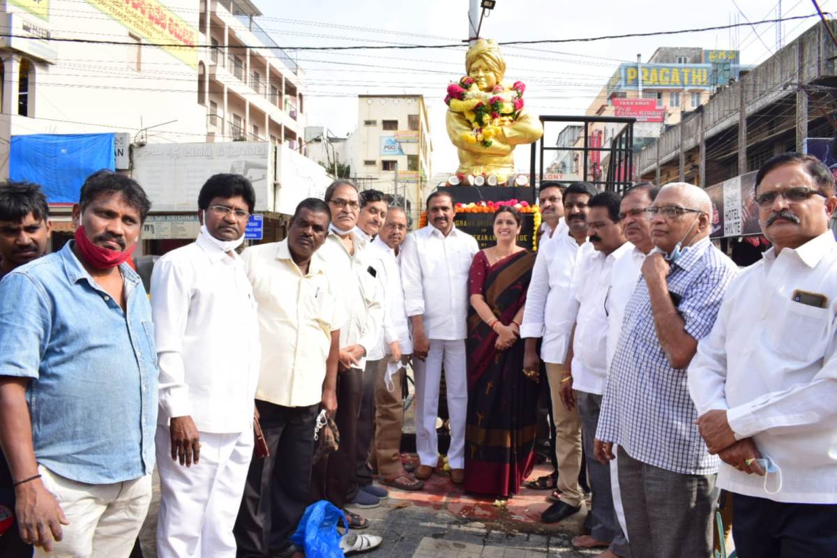 Vivekananda jayanti | యువతకు దారి చూపిన వివేకానందుడు : విప్‌ ఆరెకపూడి గాంధీ