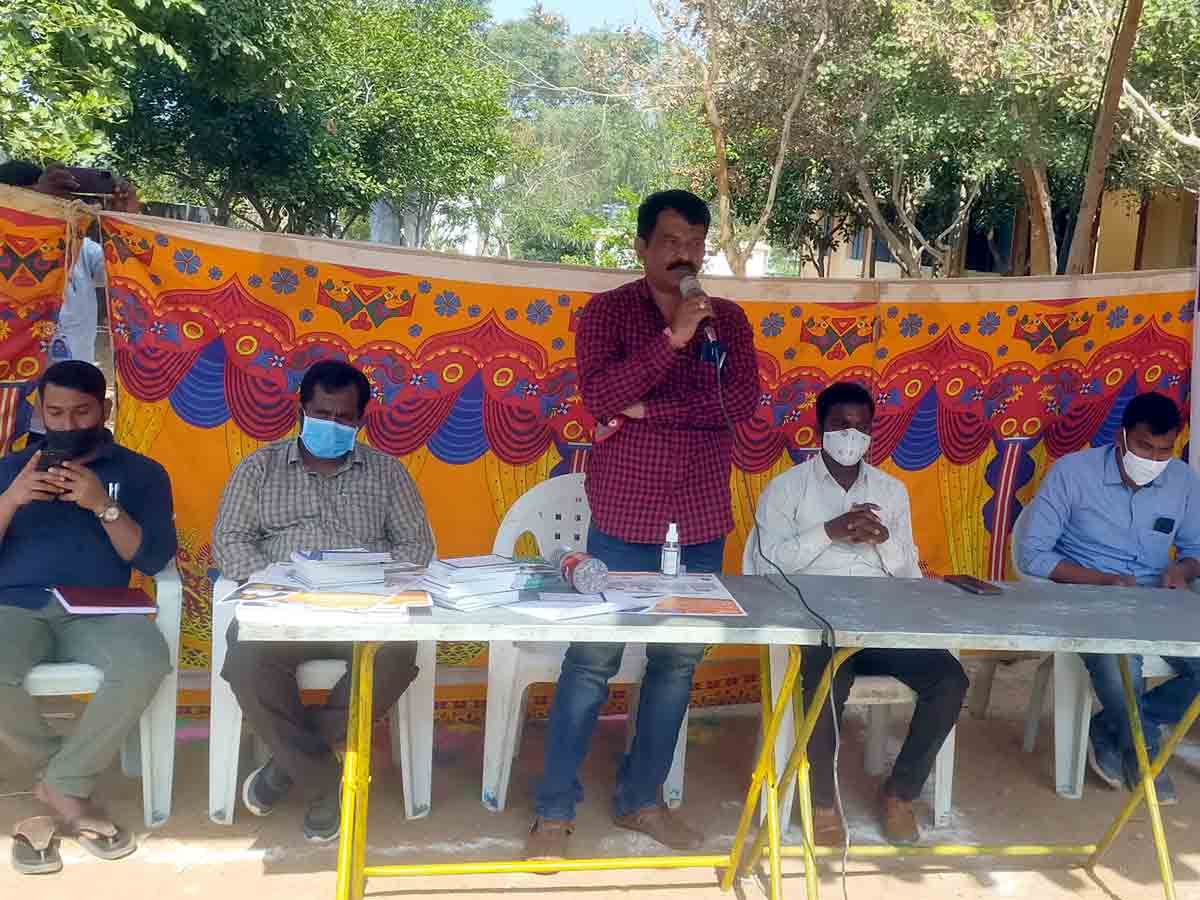 Parigi : రేషన్‌ బియ్యం ఎక్కడైన తీసుకోవచ్చు.. డీఎస్ఓ రాజేశ్వర్‌