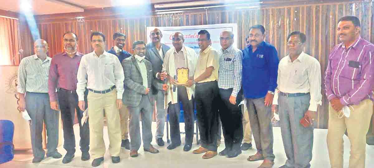 ఈఎన్టీ నిపుణులకు ఉత్తమ అవార్డు