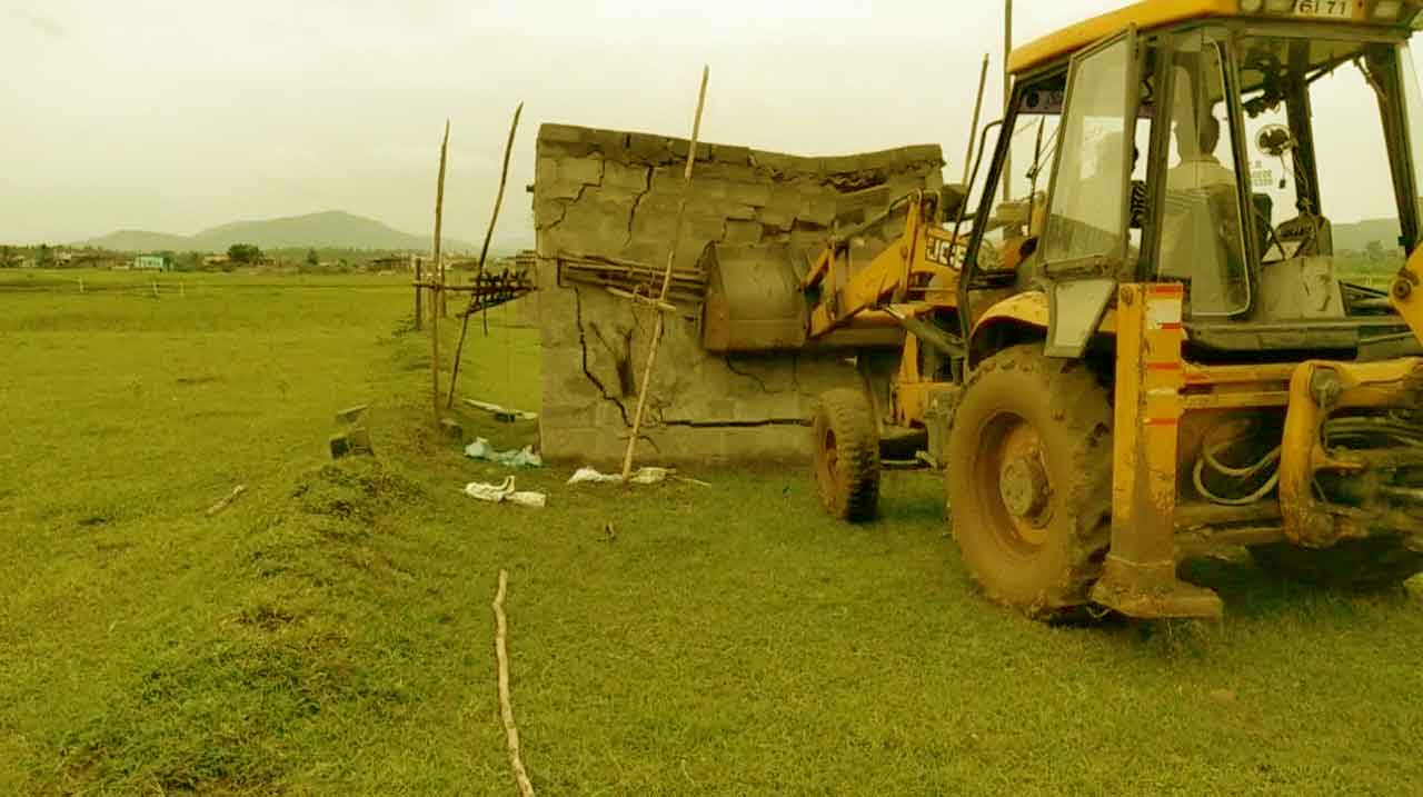 అభివృద్ధి పనులను వేగవంతం చేయాలి