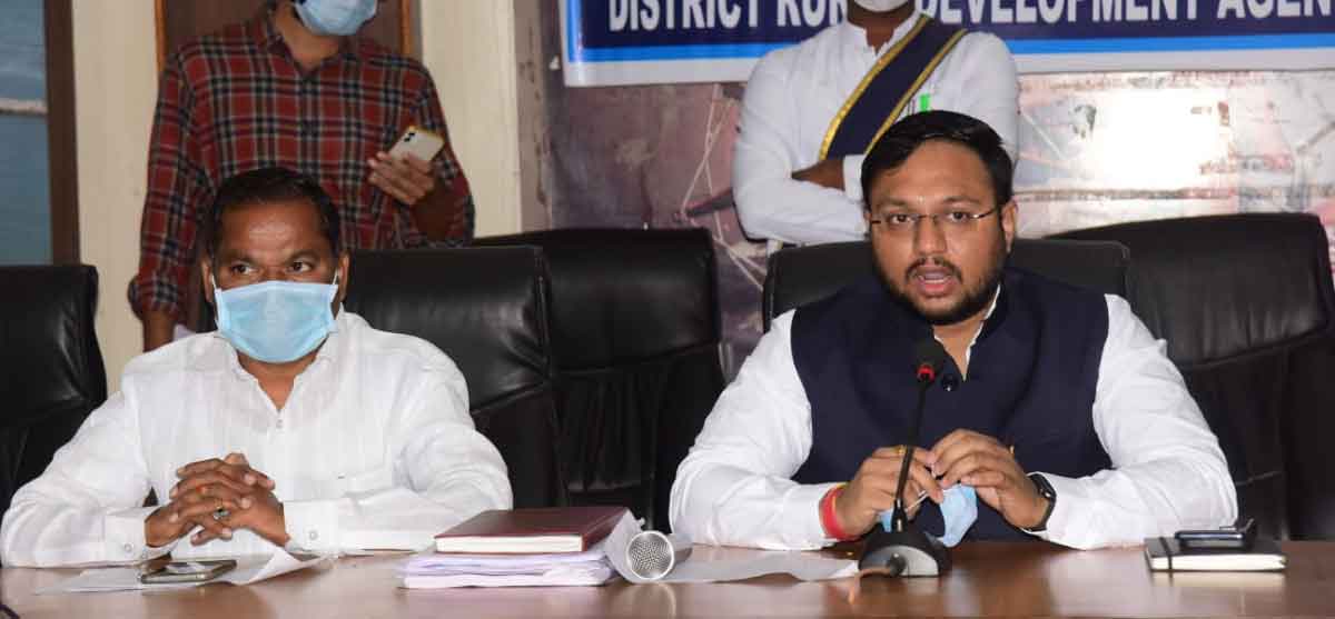 కరోనాపై నిర్లక్ష్యం వద్దు