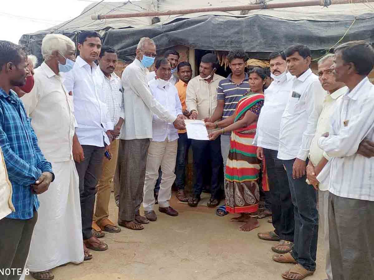 Keshampeta : కార్యకర్తలకు అండగా టీఆర్‌ఎస్.. ఎమ్మెల్యే అంజయ్యయాదవ్‌