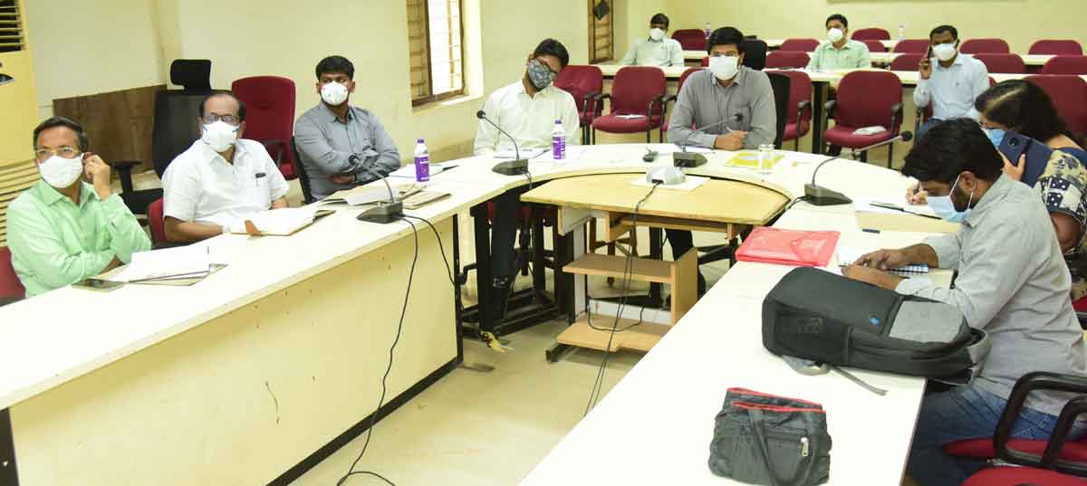 కొవిడ్‌ నియంత్రణకు సిద్ధంగా ఉన్నాం