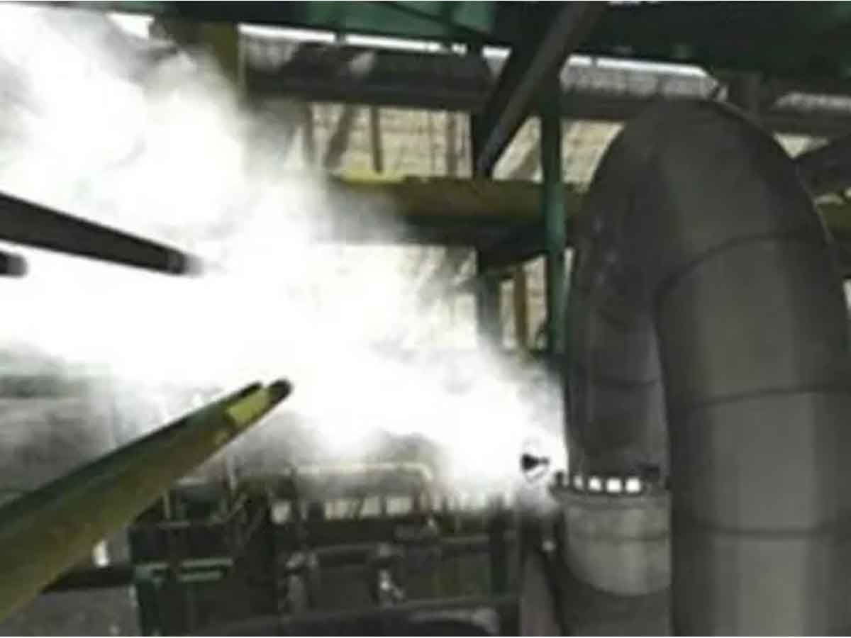 రసాయనాల పరిశ్రమలో విషవాయువు లీకై..ఒకరి మృతి