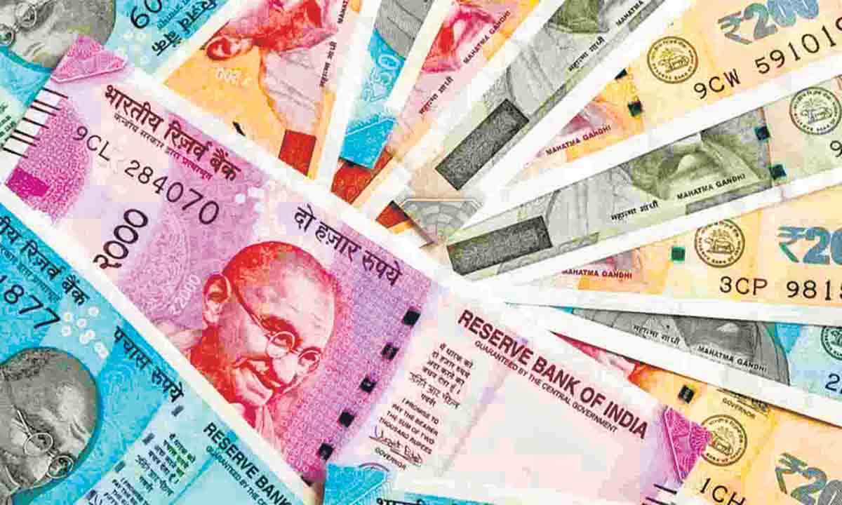 వచ్చే నెల జీతంతోపాటే మూడు డీఏలు