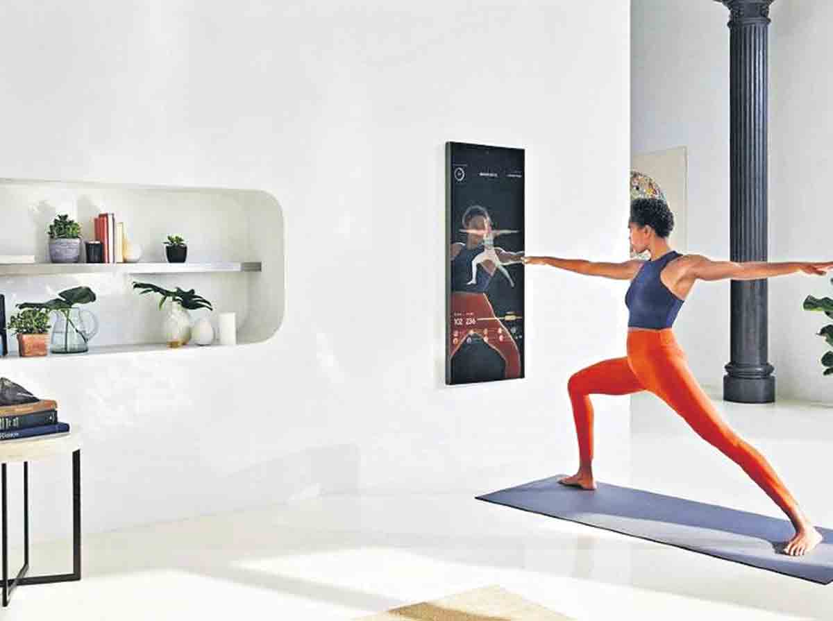 ఈ అద్దం కనుక మీ ఇంట్లో ఉంటే తినే తిండి, చేసే జిమ్‌.. నిత్యం సమీక్షించుకోవచ్చు..!