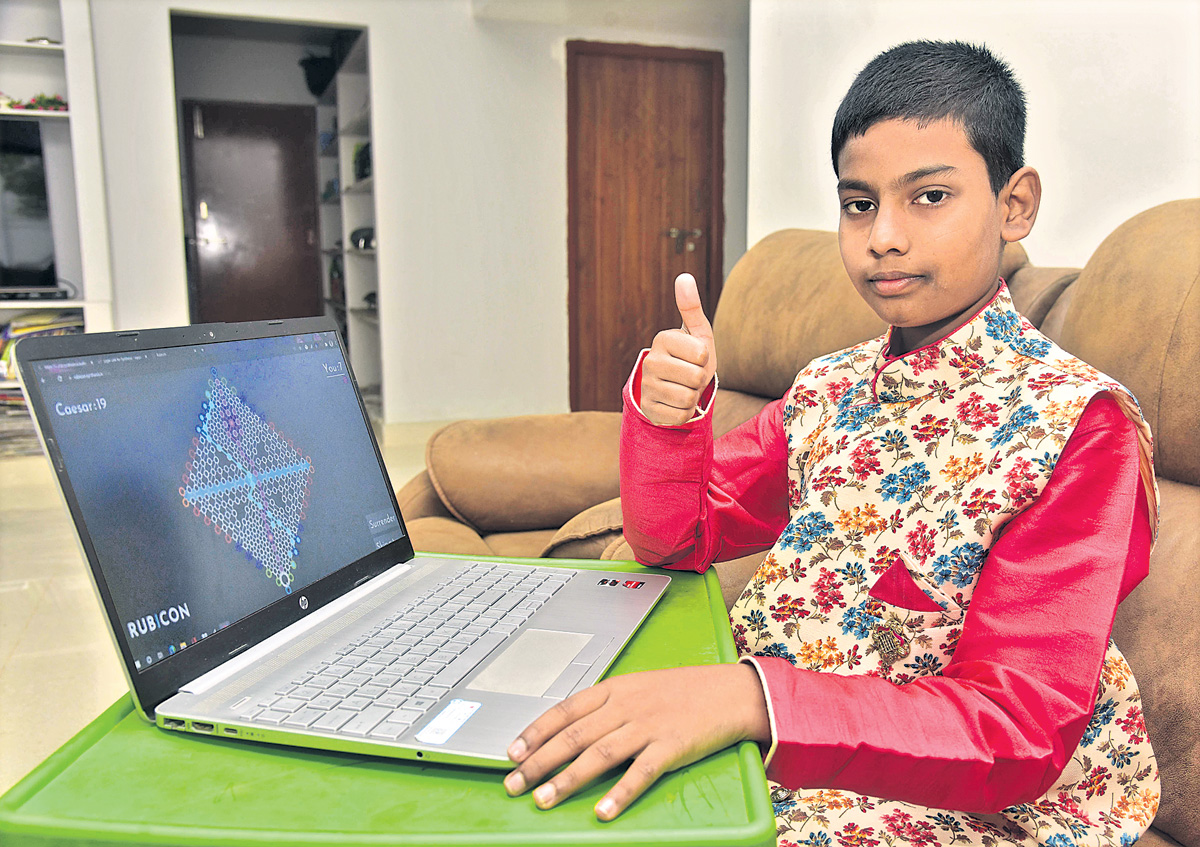 మస్త్‌ టాలెంట్‌.. మస్క్‌ స్కూల్లో సీట్‌!