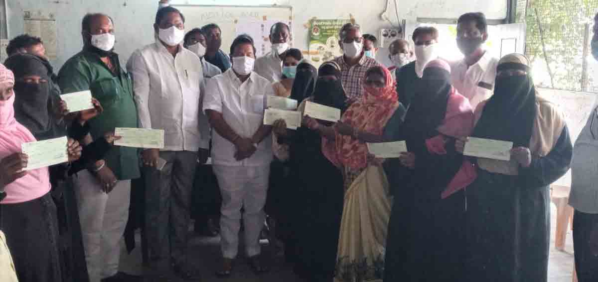 సీఎం కేసీఆర్‌తోనే ప్రగతి సాధ్యం