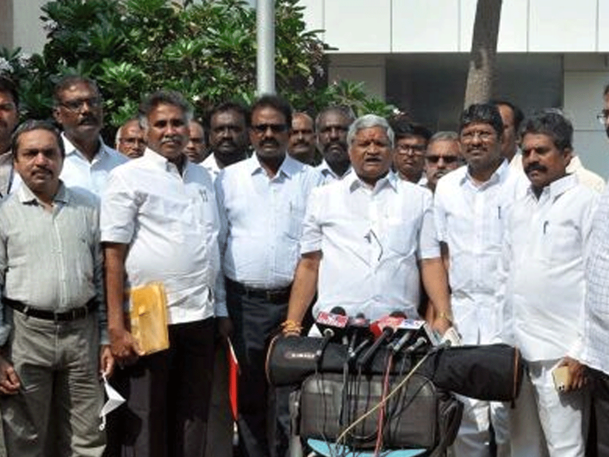 పీఆర్సీపై చర్చించేందుకు మరోసారి ఉద్యోగ సంఘాలకు చర్చలకు ఆహ్వానం..