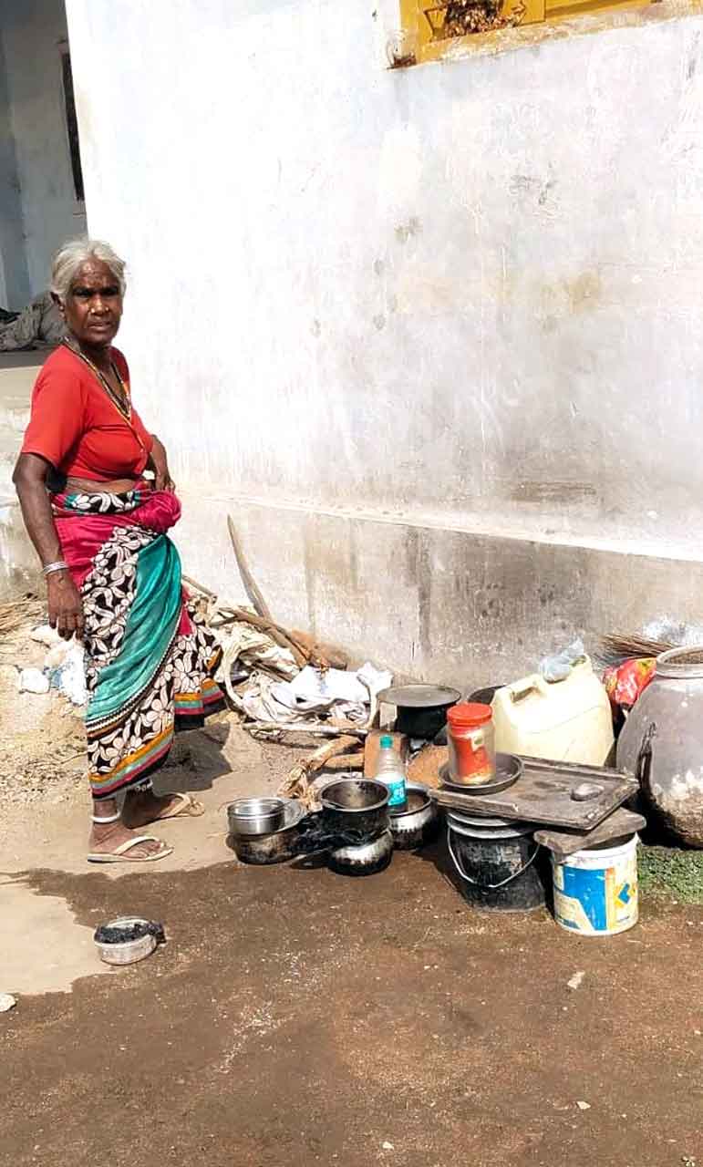 దాశమ్మా ఎంత కష్టం వచ్చిందమ్మా..