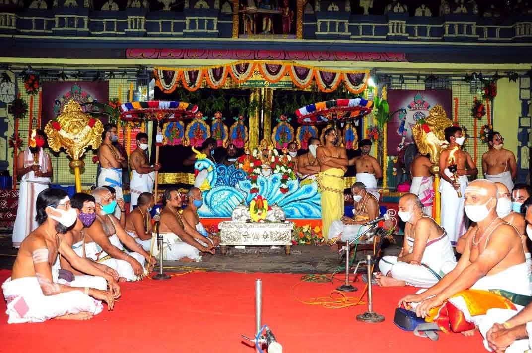 నిరాడంబరంగా రాములోరి తెప్పోత్సవం