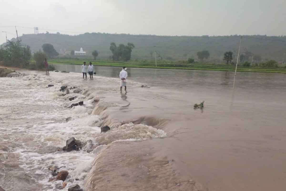 అకాల వర్షం