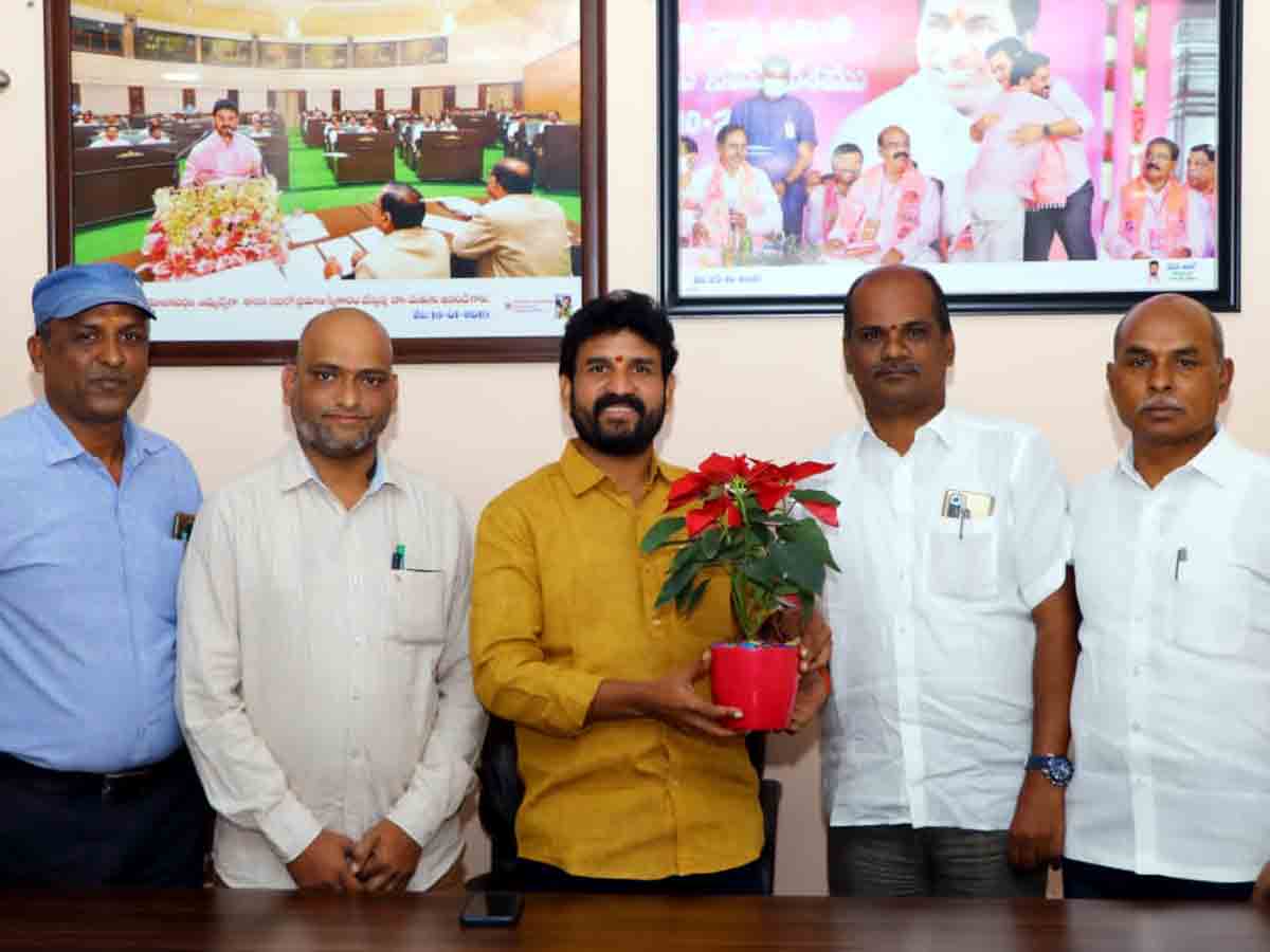 Vikarabad : ఎమ్మెల్యేకు శుభాకాంక్షలు వెల్లువ..