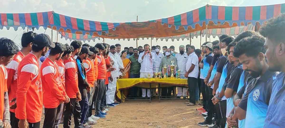 క్రీడల్లో గెలుపోటములు సహజం