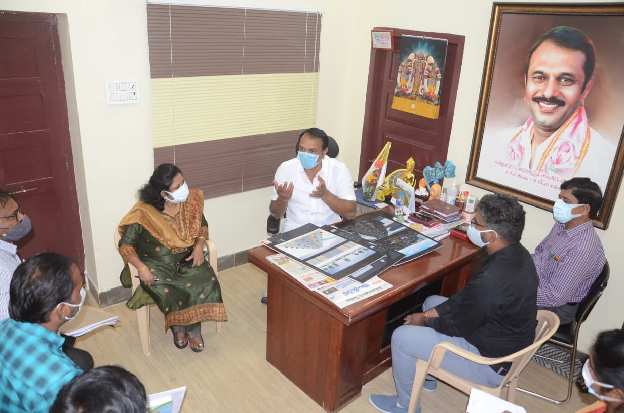 Central Median | ఎల్బీనగర్‌.. చింతలకుంట సెంట్రల్‌ మీడియన్‌ను అద్భుతంగా తీర్చిదిద్దుతాం : ఎల్బీనగర్‌ ఎమ్మెల్యే  దేవిరెడ్డి సుధీర్‌రెడ్డి