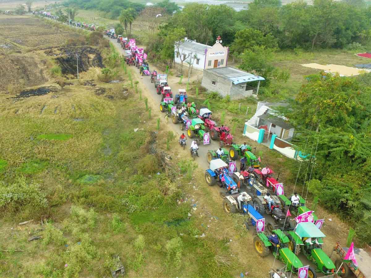 రైతు బండి కదిలింది