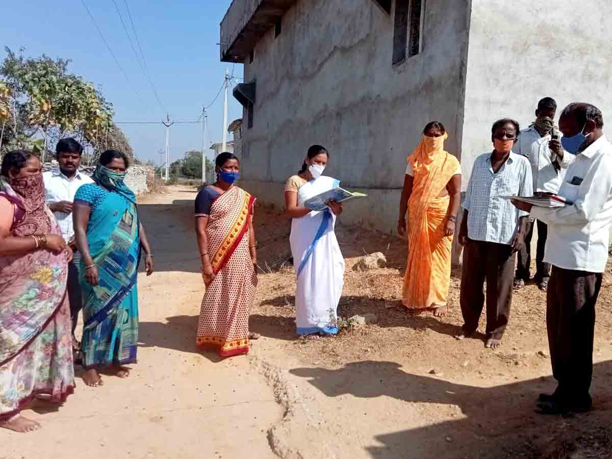 Parigi : కొనసాగుతున్న కుటుంబాల జ్వర సర్వే..