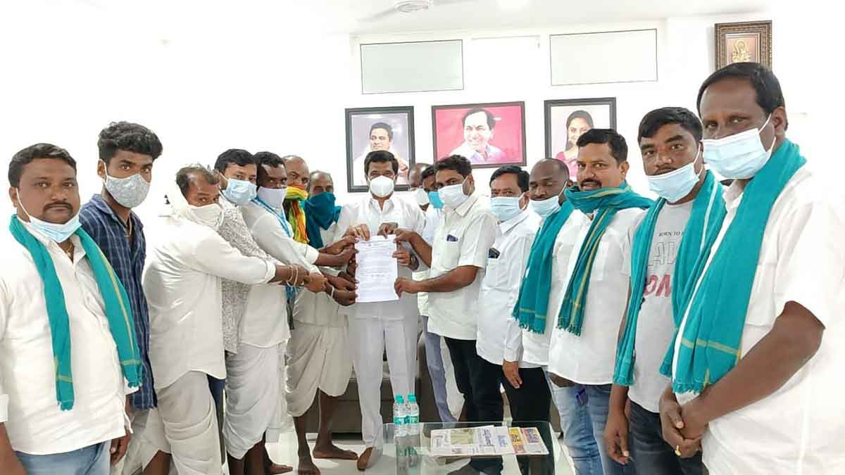 అభివృద్ధి పనులకు నిధులు మంజూరు