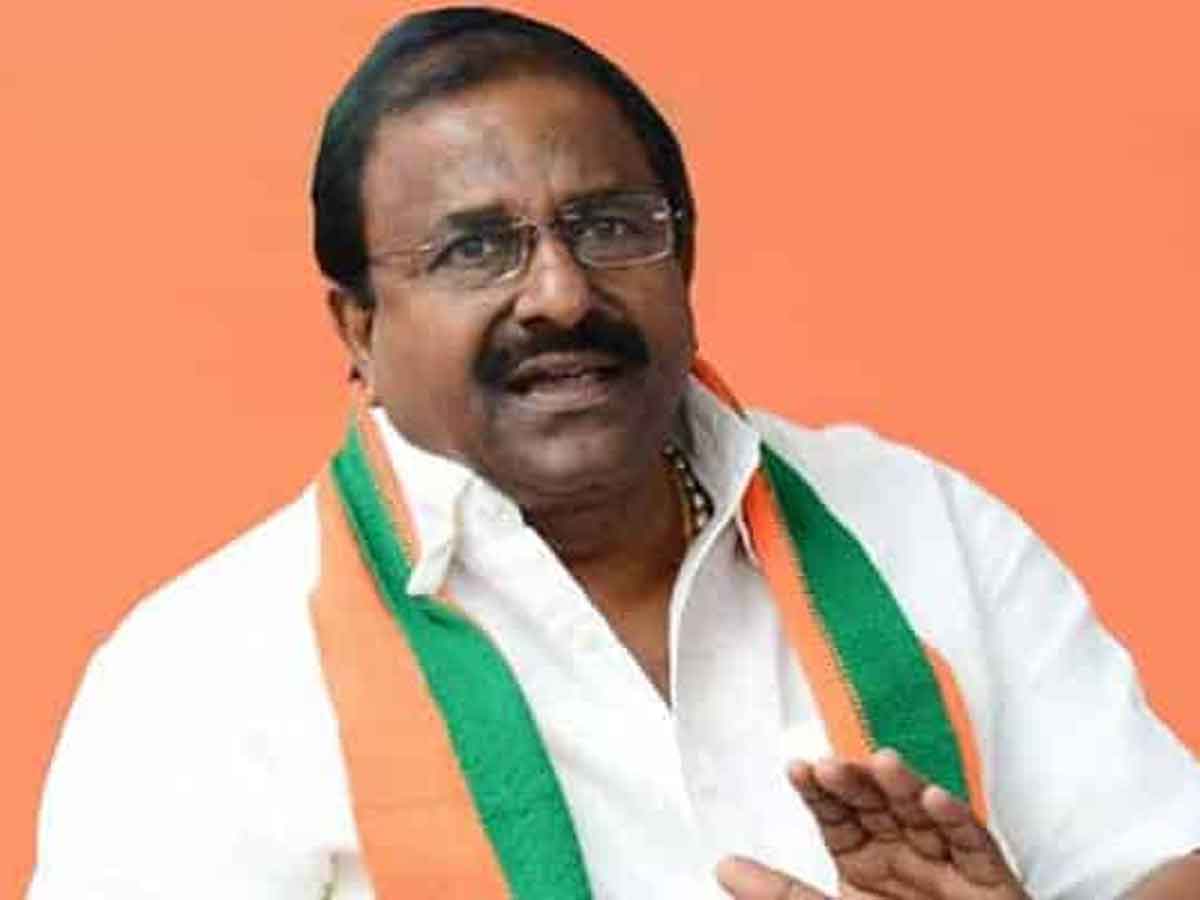 చంద్రబాబు ఎవరినైనా లవ్‌ చేస్తారు : సోము వీర్రాజు