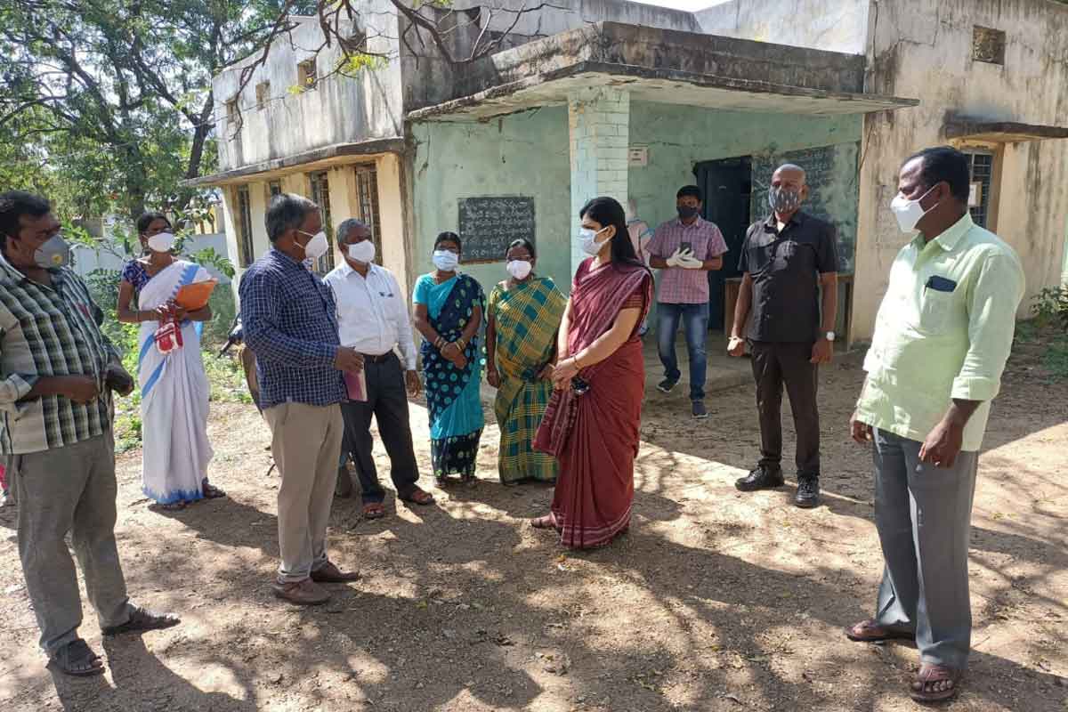 వ్యాక్సినేషన్‌ను ముమ్మరంగా చేపట్టాలి