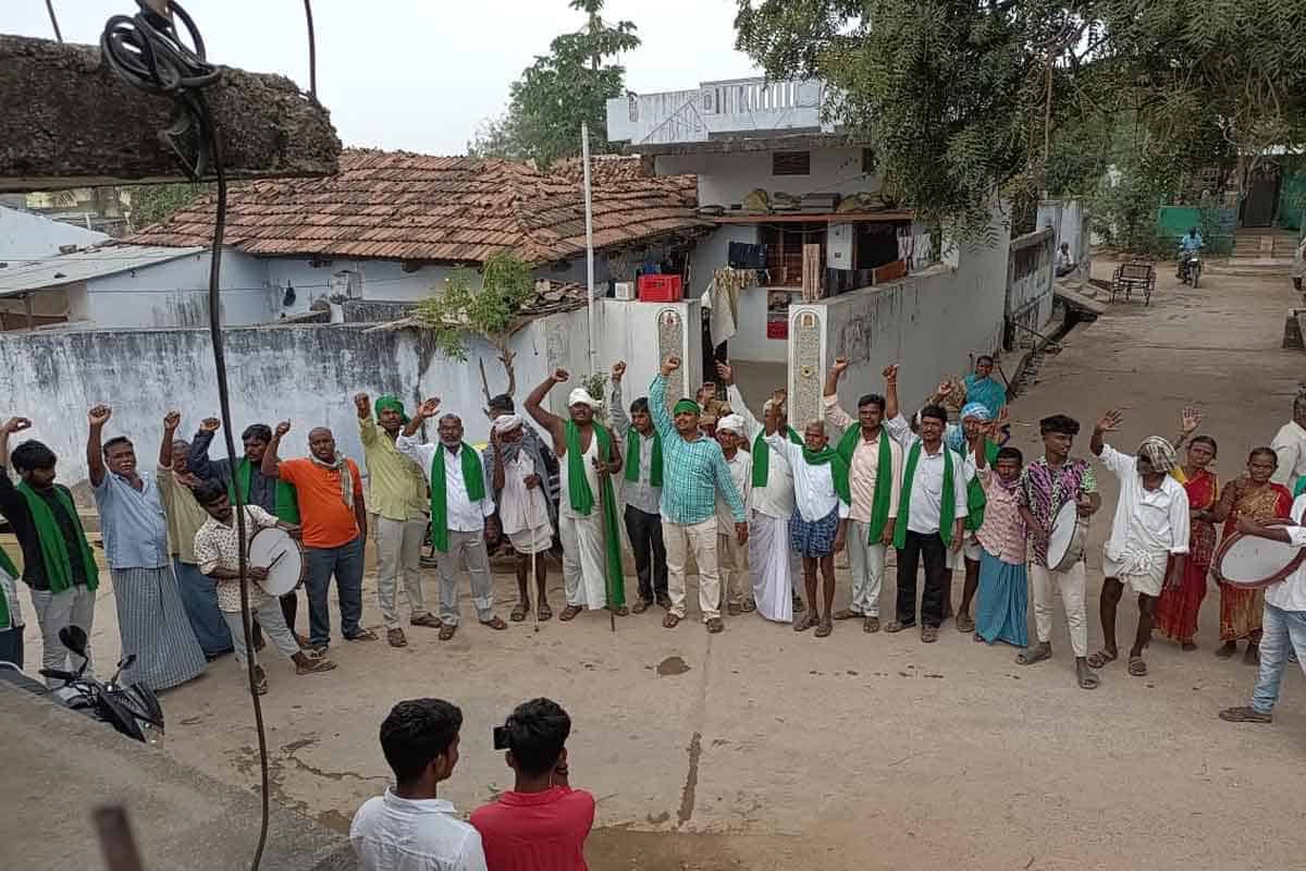 ఊరూరా ఉత్సాహంగా..