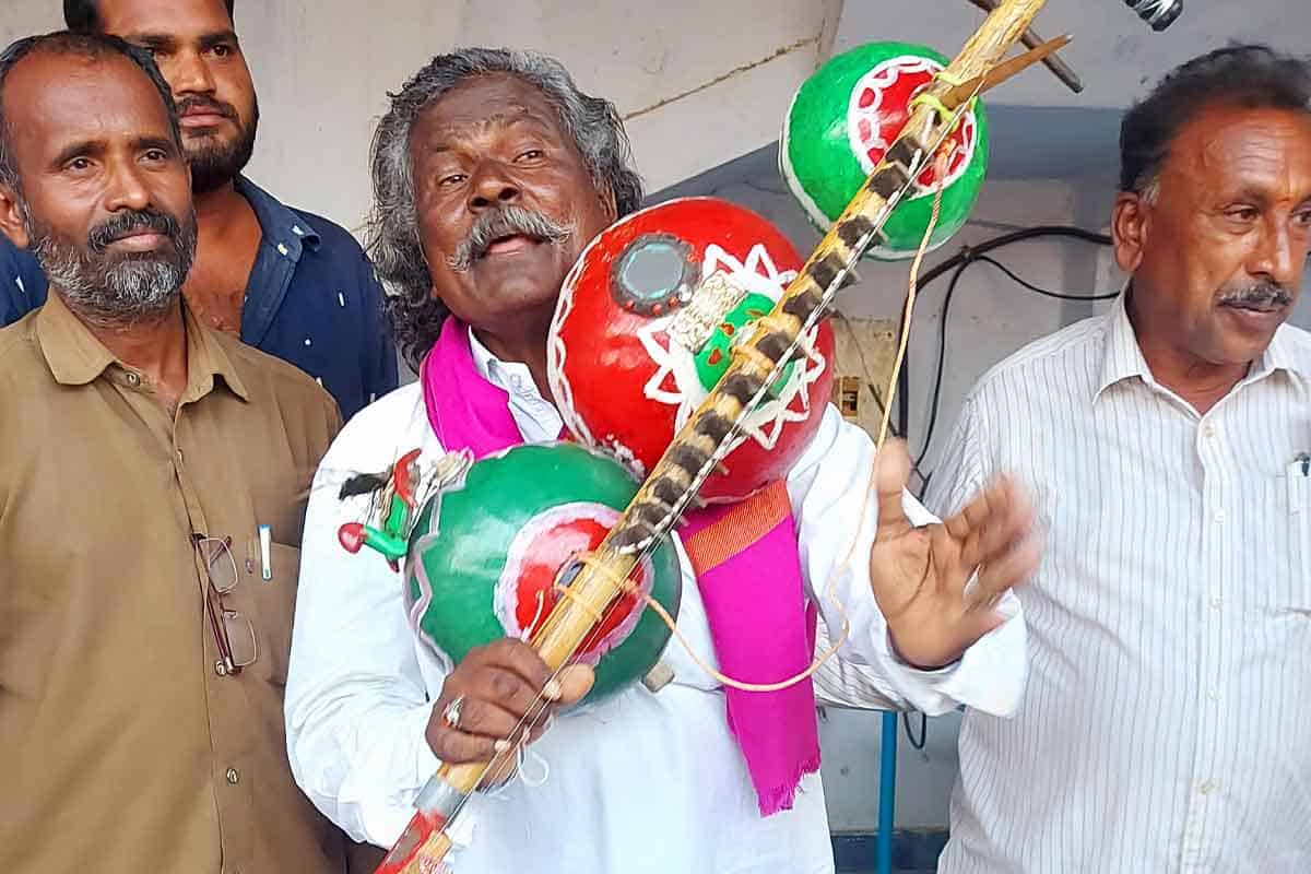 ఆర్టీసీని ఆదరిద్దాం