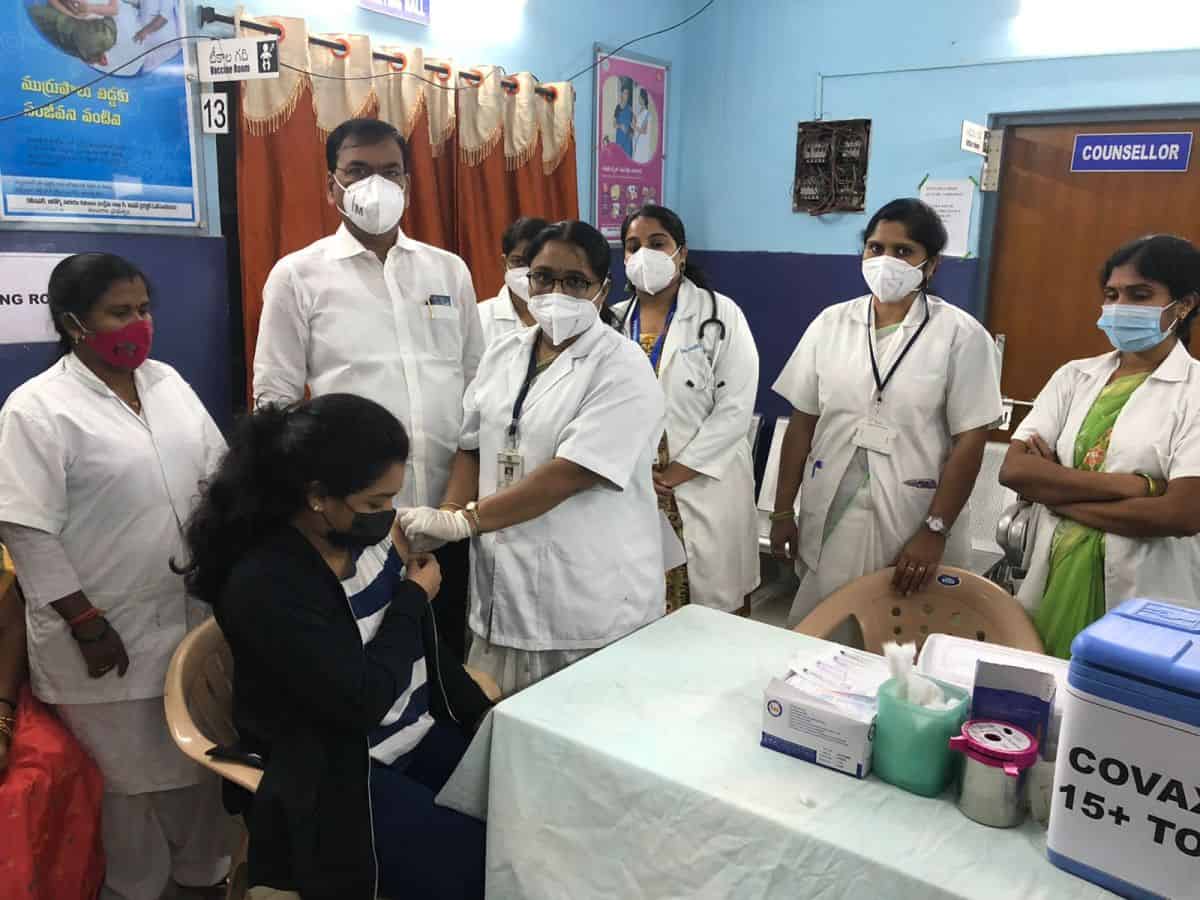 Vaccine for childrens | పిల్లల భవిష్యత్తుకు టీకాలు త‌ప్ప‌నిస‌రి : ఎమ్మెల్యే కాలేరు వెంకటేశ్‌