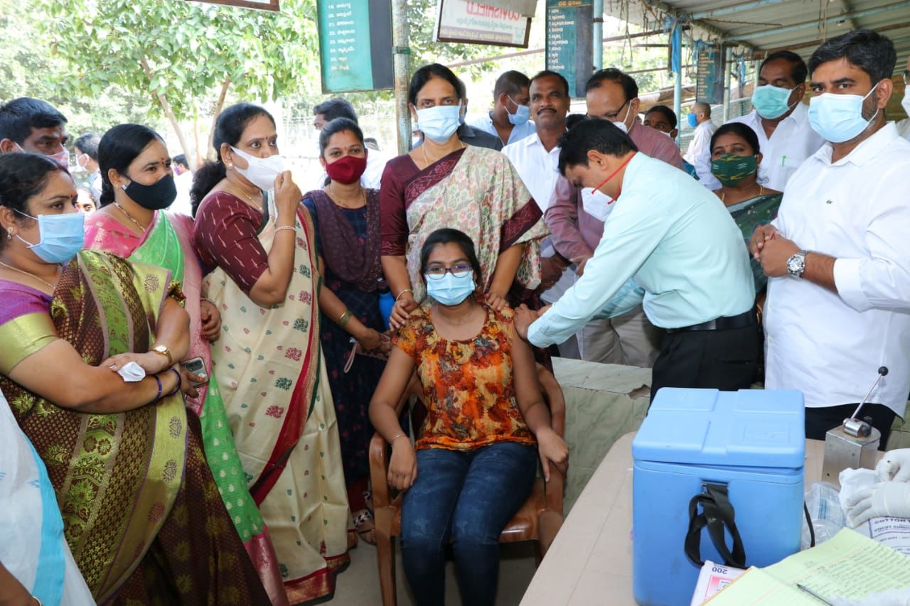 Vaccine for children | 22.78 లక్షల మంది పిల్లలకు వ్యాక్సిన్‌ : మంత్రి పి సబితా ఇంద్రారెడ్డి