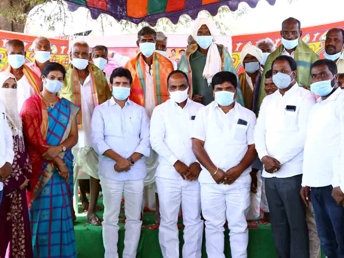 Vikarabad : రైతుల పండుగగా రైతుబంధు.. ఎమ్మెల్యే ఆనంద్‌