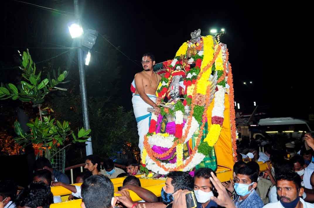 ముక్తి మార్గం.. ఉత్తర ద్వార దర్శనం..