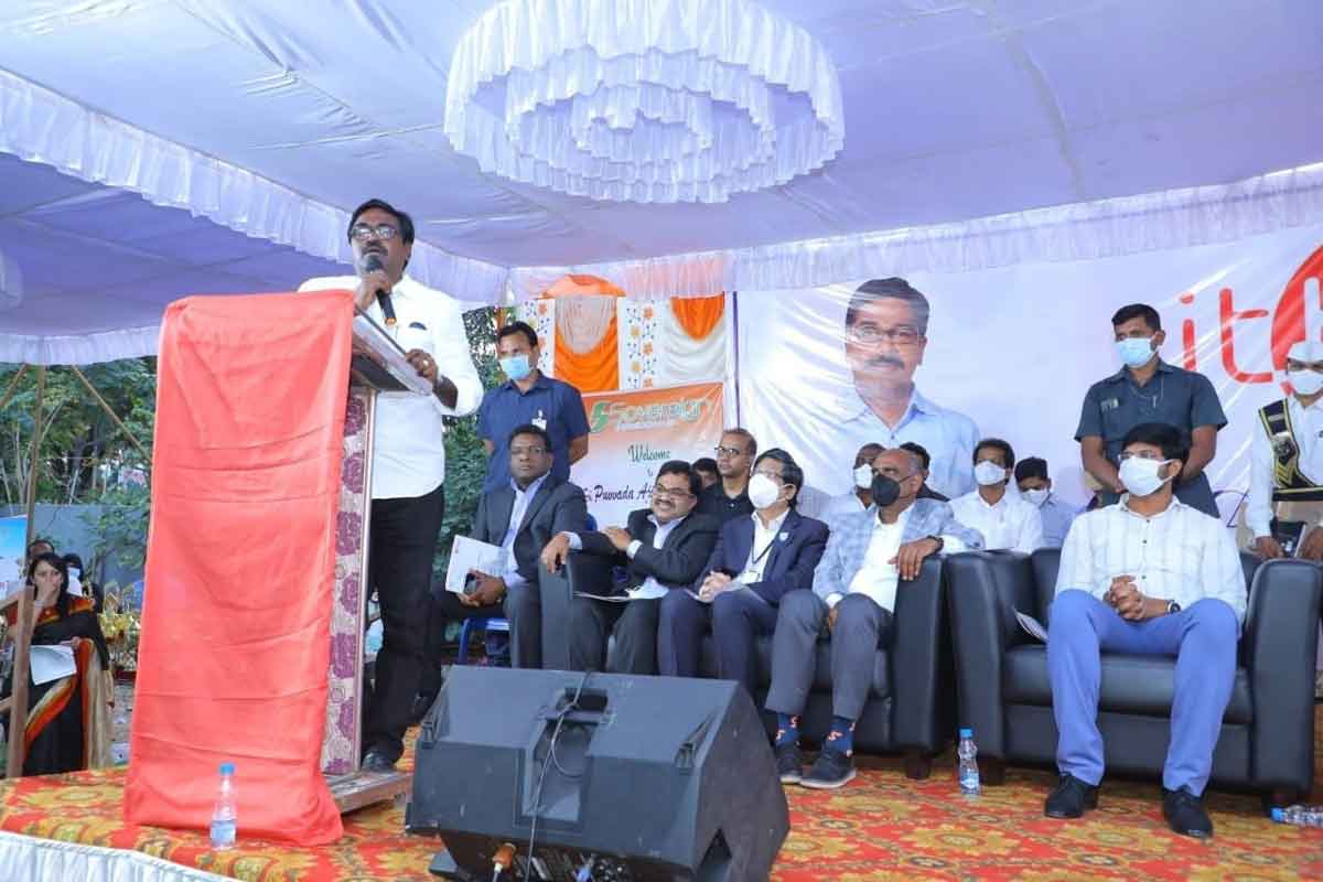 ఉద్యోగాలకు వేదిక ఐటీ హబ్‌