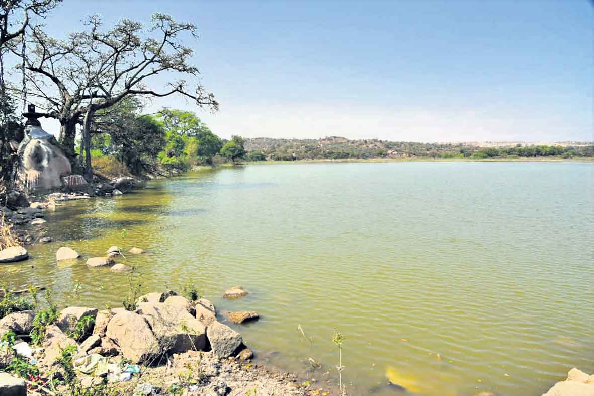 చెరువుల పరిరక్షణకు సర్వే పూర్తి