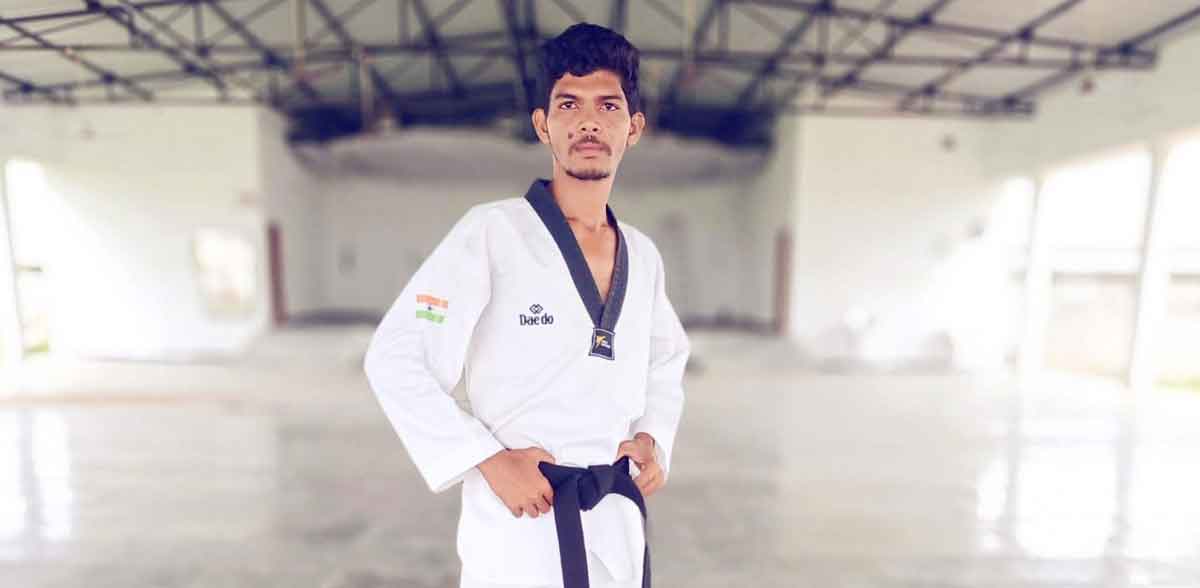 అంతర్జాతీయ తైక్వాండో చాంపియన్‌షిప్‌నకు వినోద్‌నాయక్‌