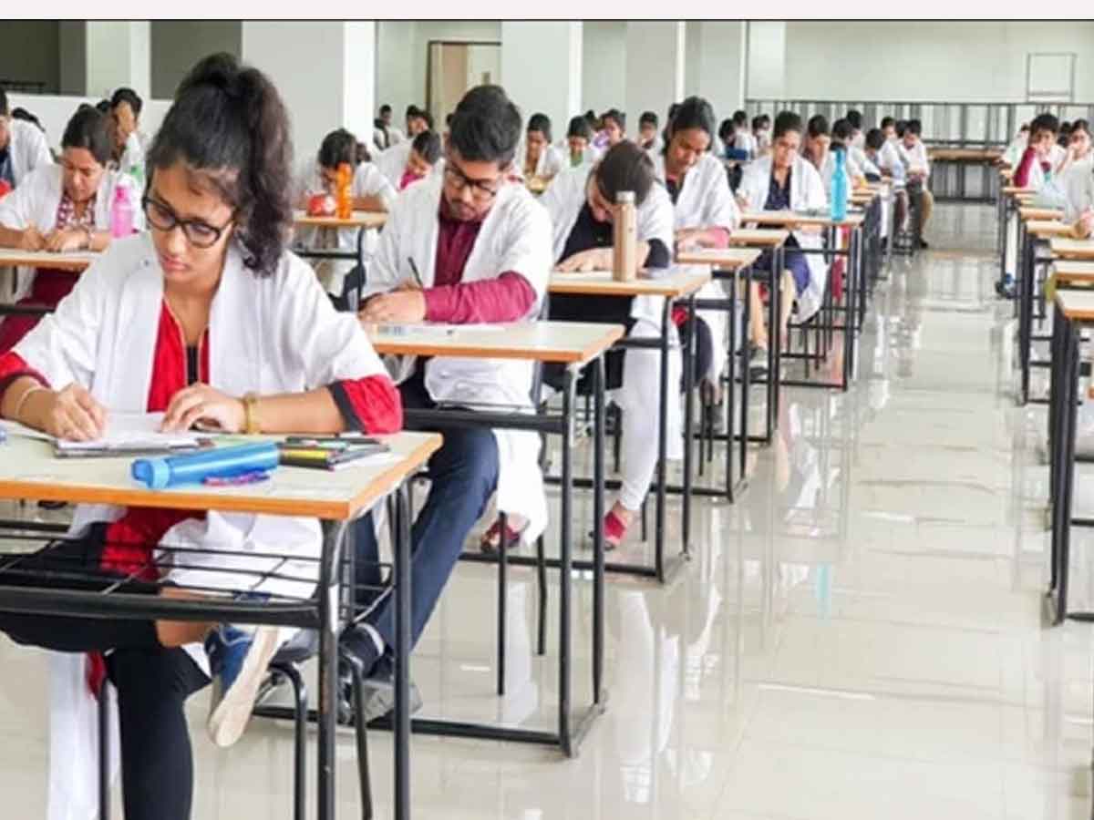 కడప రిమ్స్‌లో యథావిధిగా ఎంబీబీఎస్‌ ఫైనల్‌ పరీక్షలు : ఎన్టీఆర్‌ వర్సిటీ