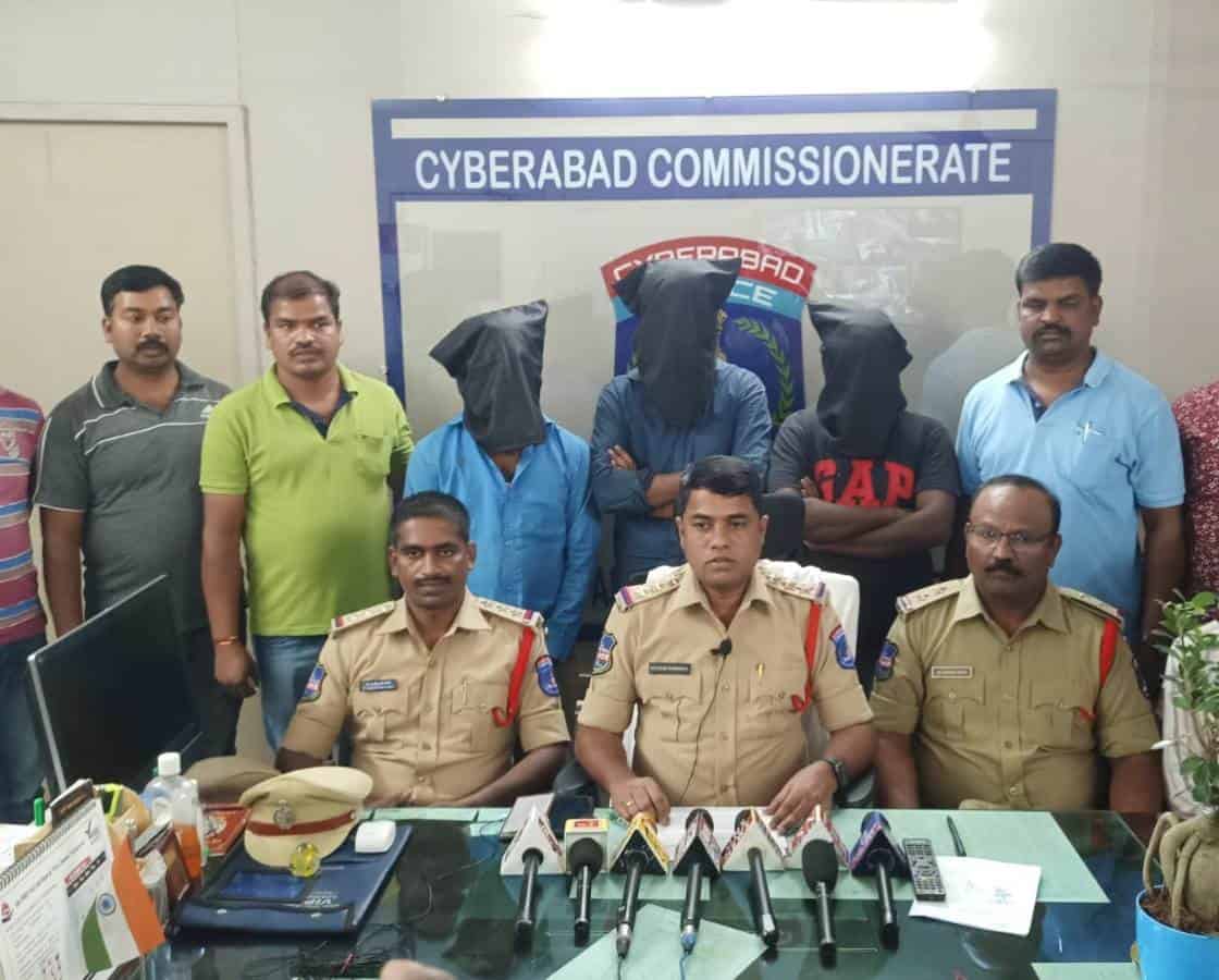 Arrest of robbers | దోపిడి  దొంగ‌ల అరెస్ట్‌